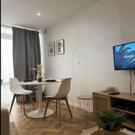 La Siesta - Jacuzzi Et Cozy *